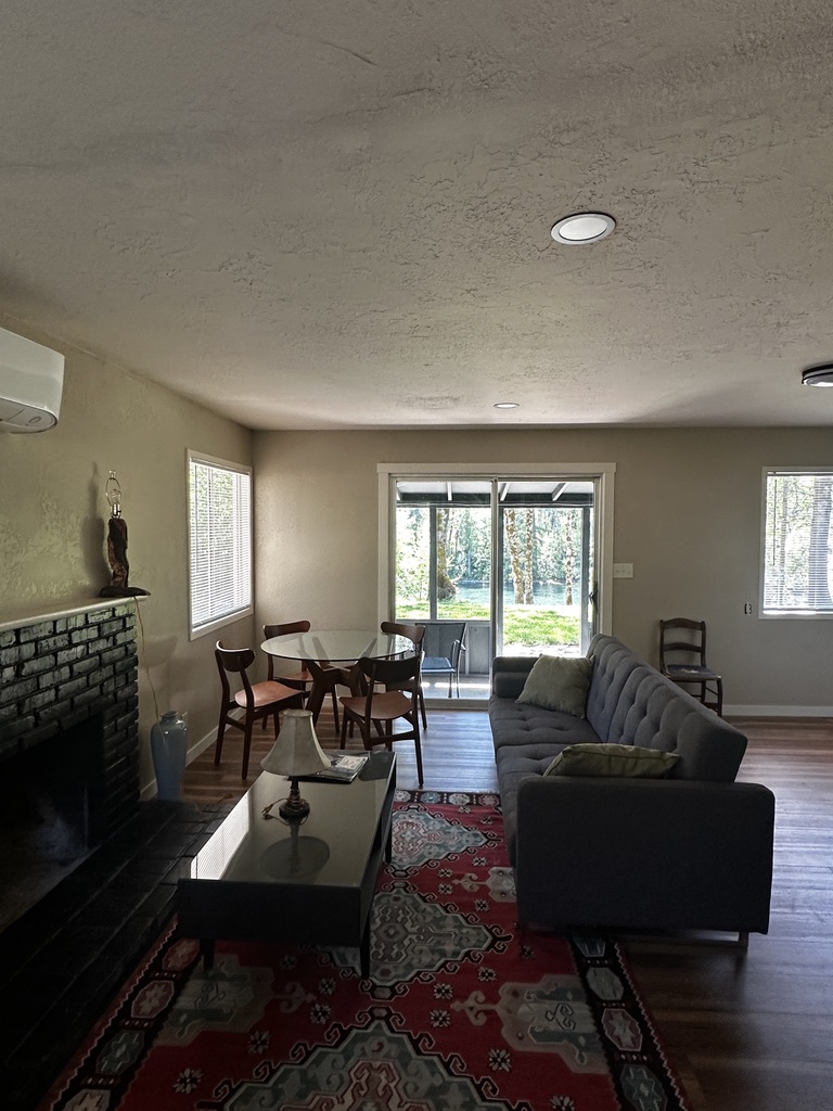 Chinook Cabin accommodation photo 2