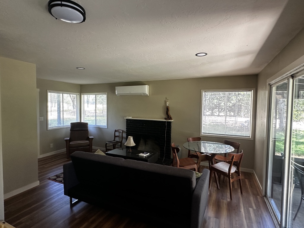 Chinook Cabin accommodation photo 5