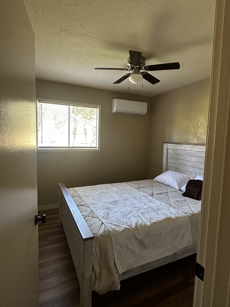 Chinook Cabin accommodation photo 7