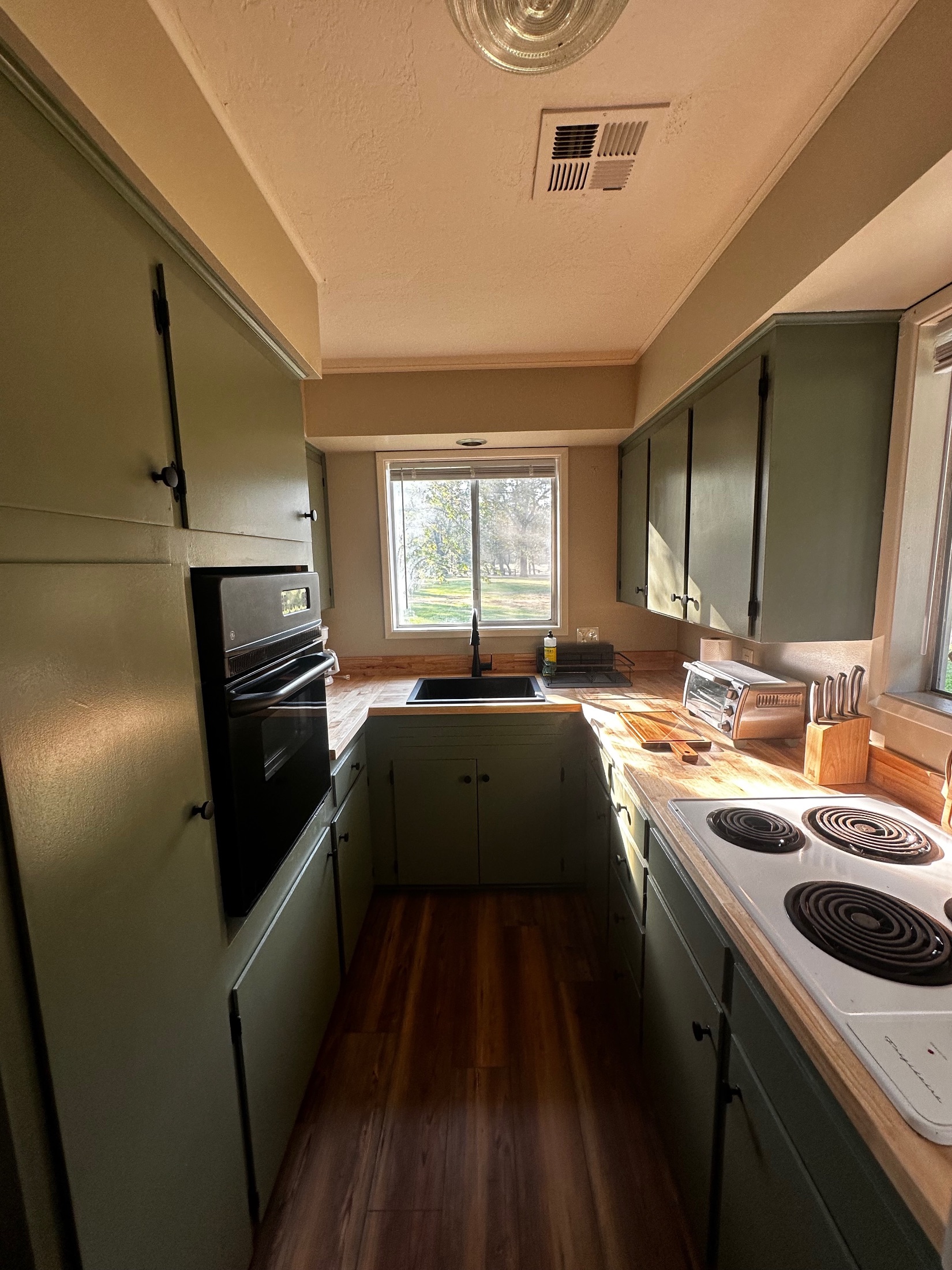 Steelhead Cabin accommodation photo 4